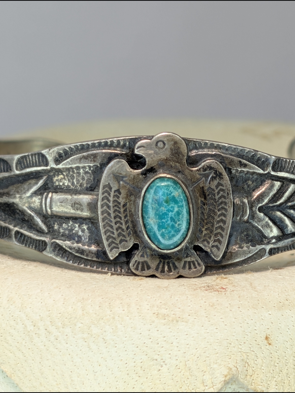 Vintage 1930s Maisels Sterling Silver Turquoise Thunderbird Fred Harvey Era Cuff - Picture 11 of 11